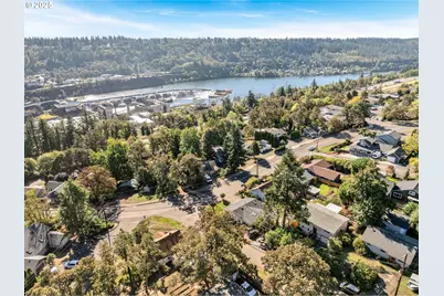 1870 Hemlock St, West Linn, OR 97068 - Photo 39