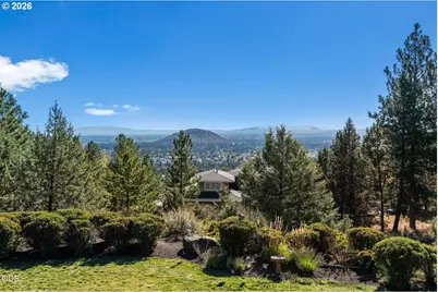 1154 NW Redfield Cir, Bend, OR 97703 - Photo 37