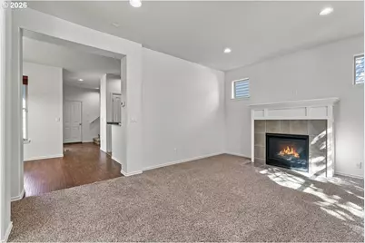 6547 NW Dingo Dr, Portland, OR 97229 - Photo 5