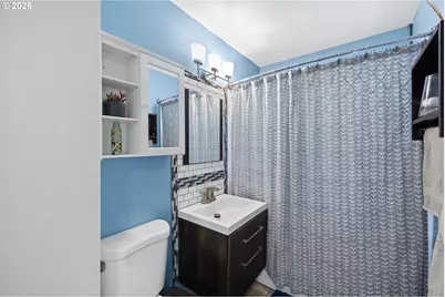 12445 NE Hassalo St, Portland, OR 97230 - Photo 21