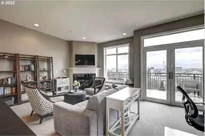 1815 SW 16th Ave #402, Portland, OR 97201 - Photo 7