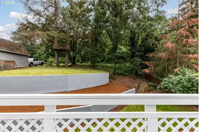 114 Madrona Ct, Saint Helens, OR 97051 - Photo 27