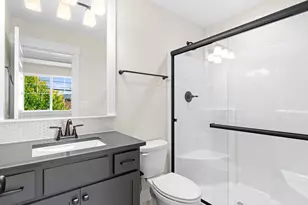 7468 N Polk Ave, Portland, OR 97203 - Photo 9