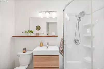 5383 SE Malden Dr, Portland, OR 97206 - Photo 21