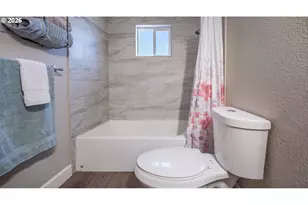 328 9th Ave, Sweet Home, OR 97386 - Photo 11