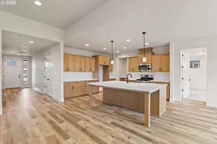3075 Olympic St, Woodburn, OR 97071 - Photo 11