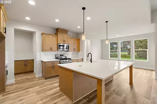 3075 Olympic St, Woodburn, OR 97071 - Photo 15