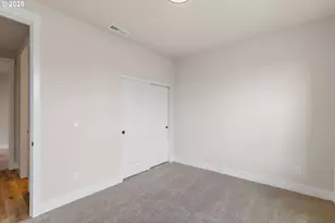 3075 Olympic St, Woodburn, OR 97071 - Photo 35