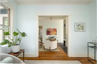 301 NE 65th Ave, Portland, OR 97213 - Photo 9