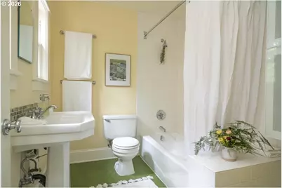 301 NE 65th Ave, Portland, OR 97213 - Photo 19