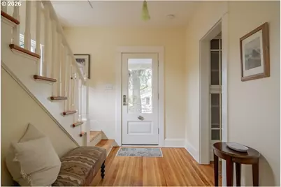 301 NE 65th Ave, Portland, OR 97213 - Photo 5