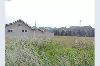 213 NW Cliff St NW, Newport, OR 97365 - Photo 5