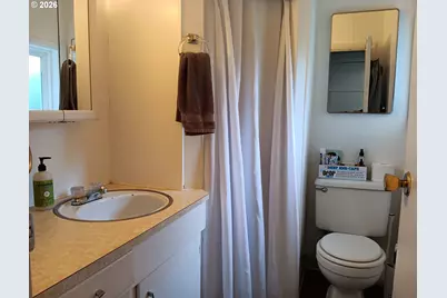 213 NW Cliff St NW, Newport, OR 97365 - Photo 13