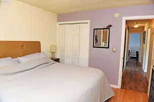 1542 NE Hollis St, Roseburg, OR 97470 - Photo 11