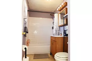 1542 NE Hollis St, Roseburg, OR 97470 - Photo 7