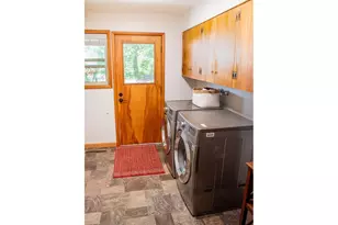 322 W Hickory St, Roseburg, OR 97471 - Photo 25