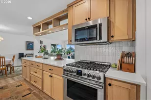 2418 Saddle Ct, West Linn, OR 97068 - Photo 11