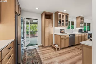 2418 Saddle Ct, West Linn, OR 97068 - Photo 13