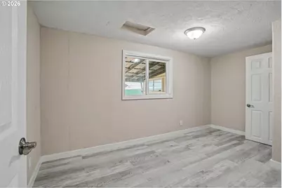 110 Hobbs St, Lebanon, OR 97355 - Photo 23