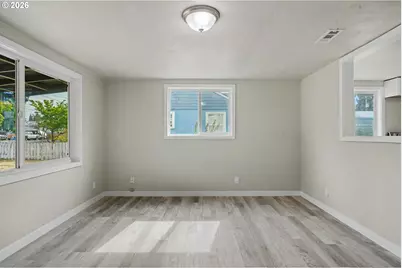 110 Hobbs St, Lebanon, OR 97355 - Photo 9