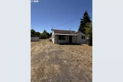 110 Hobbs St, Lebanon, OR 97355 - Photo 1