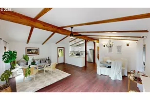 98825 Pleasant Hill Dr, Brookings, OR 97415 - Photo 7