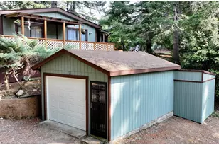 98825 Pleasant Hill Dr, Brookings, OR 97415 - Photo 3