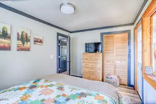 1825 NW Cedarcrest Pl, Waldport, OR 97394 - Photo 25