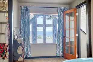1825 NW Cedarcrest Pl, Waldport, OR 97394 - Photo 17