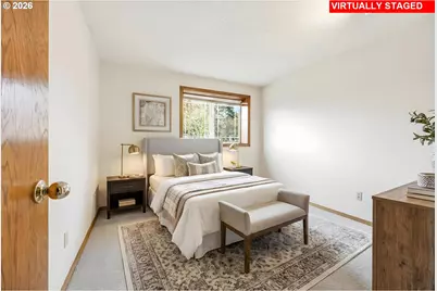 419 SW Day Ct, Gresham, OR 97080 - Photo 9