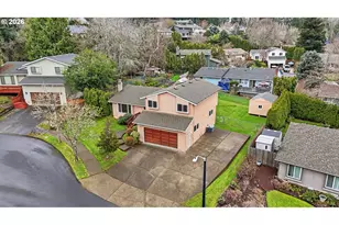 419 SW Day Ct, Gresham, OR 97080 - Photo 37