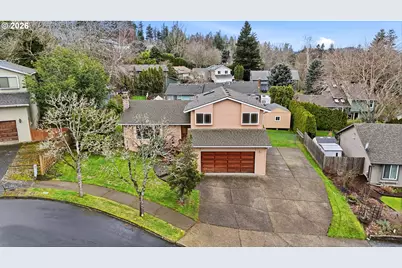 419 SW Day Ct, Gresham, OR 97080 - Photo 35