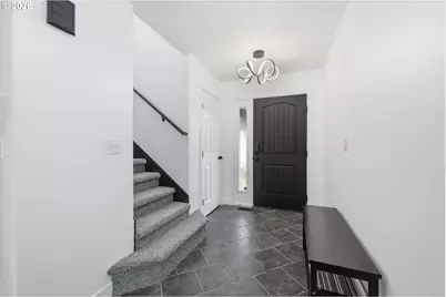 2076 Assumption St, Eugene, OR 97402 - Photo 3