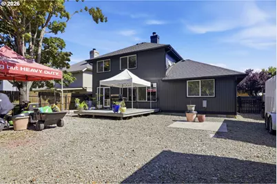 2076 Assumption St, Eugene, OR 97402 - Photo 31