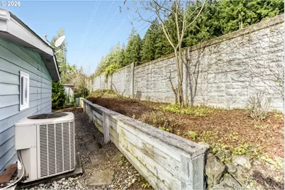 100 SW 195th Ave #4, Beaverton, OR 97006 - Photo 27