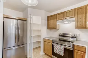 100 SW 195th Ave, Beaverton, OR 97006 - Photo 11