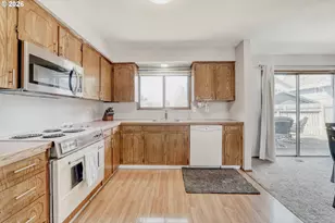 3886 SE Sunset Ct, Milwaukie, OR 97267 - Photo 11