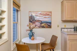 1941 SW Market St Dr, Portland, OR 97201 - Photo 21