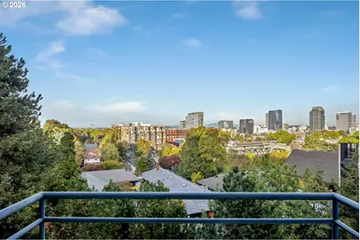 1941 SW Market Street Dr, Portland, OR 97201 - Photo 27