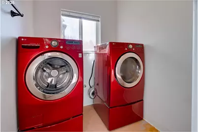 7301 NE Shaleen St, Hillsboro, OR 97124 - Photo 13