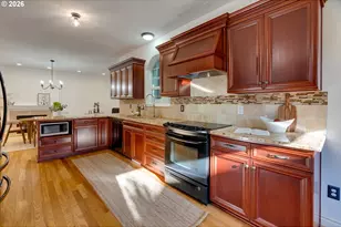 7301 NE Shaleen St, Hillsboro, OR 97124 - Photo 5