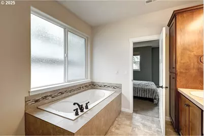 17647 Hardenbrook Ave, Sandy, OR 97055 - Photo 19