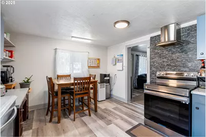 1508 E 12th St, The Dalles, OR 97058 - Photo 7