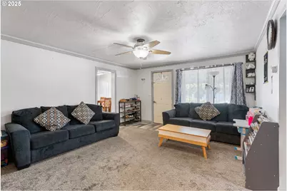 1508 E 12th St, The Dalles, OR 97058 - Photo 3