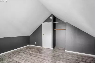 12317 SE Tibbetts St, Portland, OR 97236 - Photo 33