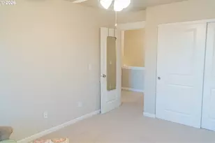 2092 SW Thomas Pl, Gresham, OR 97080 - Photo 15