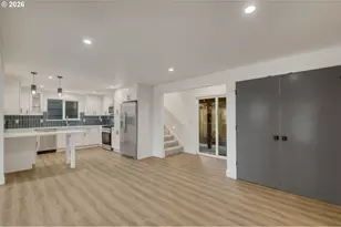 4525 NE 37th Ave, Portland, OR 97211 - Photo 5