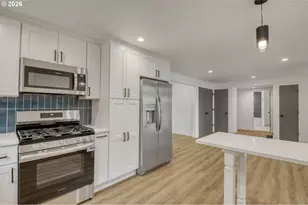 4525 NE 37th Ave, Portland, OR 97211 - Photo 11