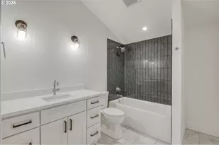 4525 NE 37th Ave, Portland, OR 97211 - Photo 13