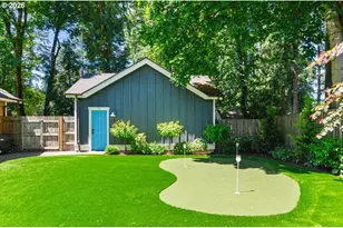 4105 Upper Dr, Lake Oswego, OR 97035 - Photo 37